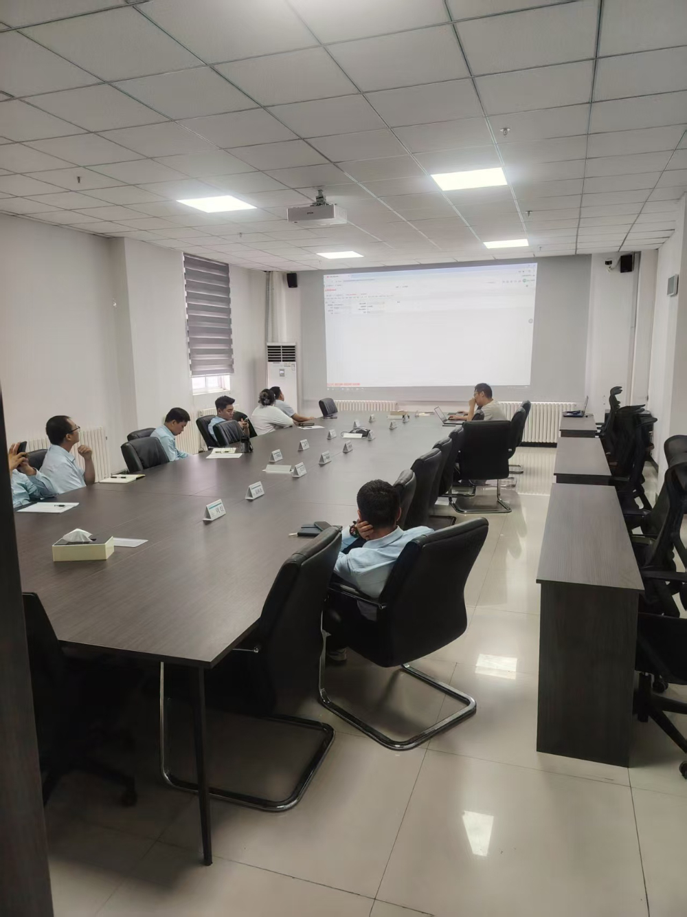 乌鲁木齐软件实施公司哪家好？资深团队筛选方法与服务