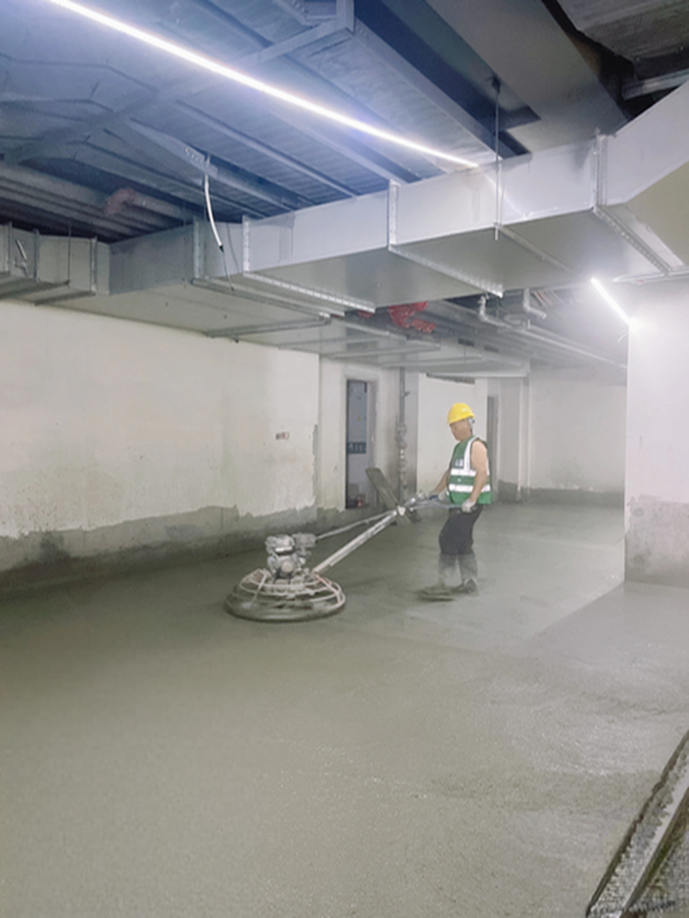福建金刚砂耐磨地坪施工队怎么选？口碑与实力双考量指南