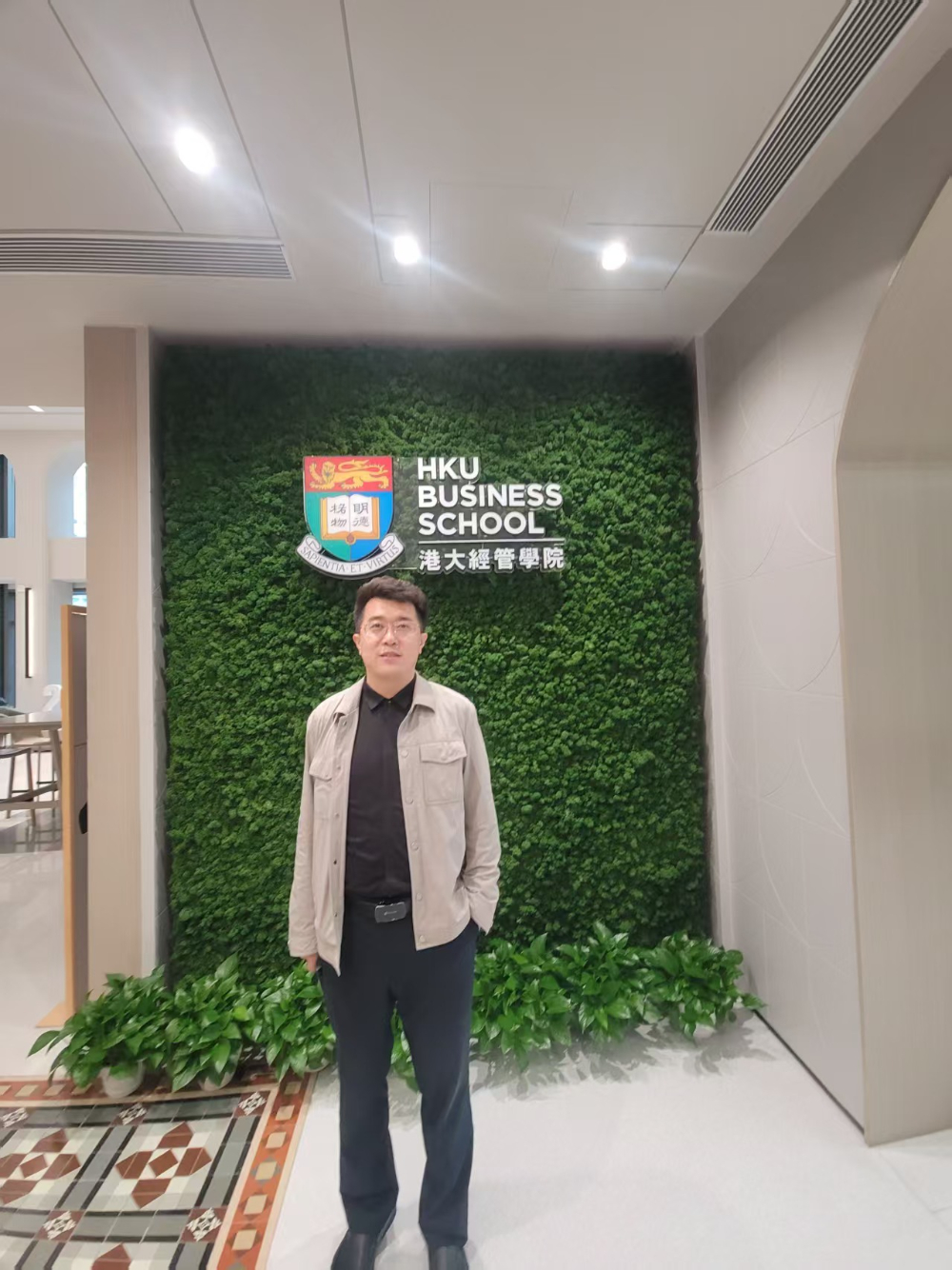广州香港硕士申请中心哪家好？关键看这三点避坑指南