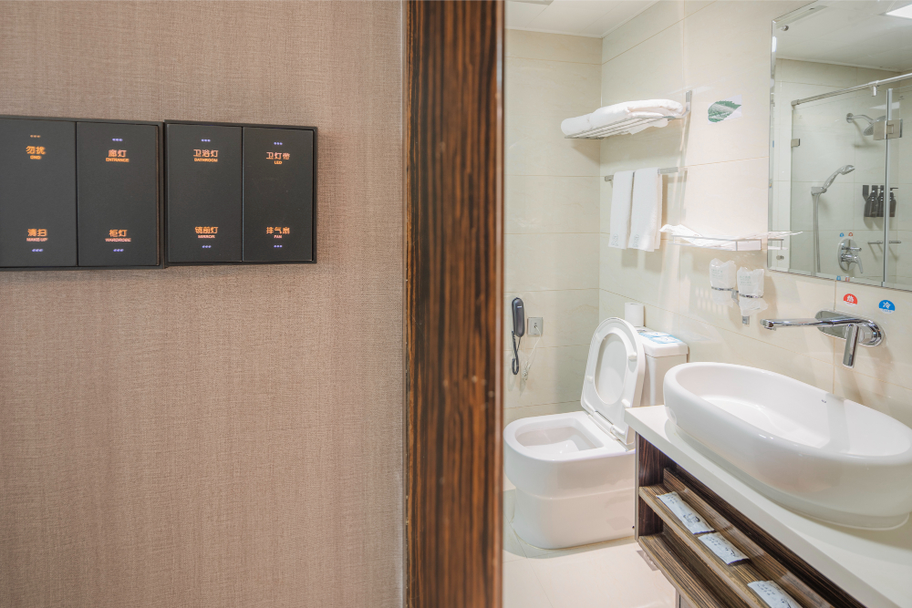 180A8253-HDR_1.jpg
