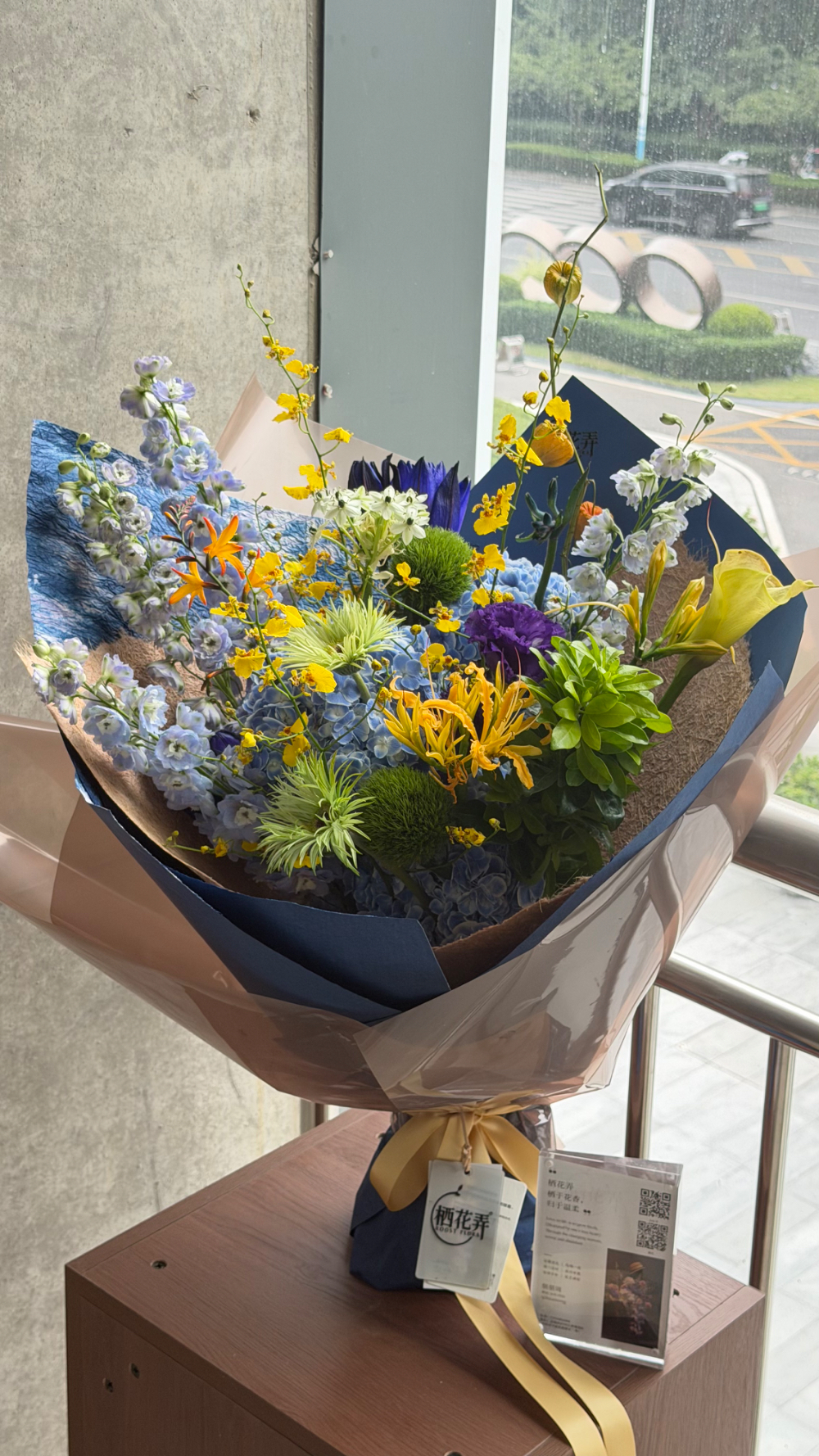 栖花弄花植花艺.jpg