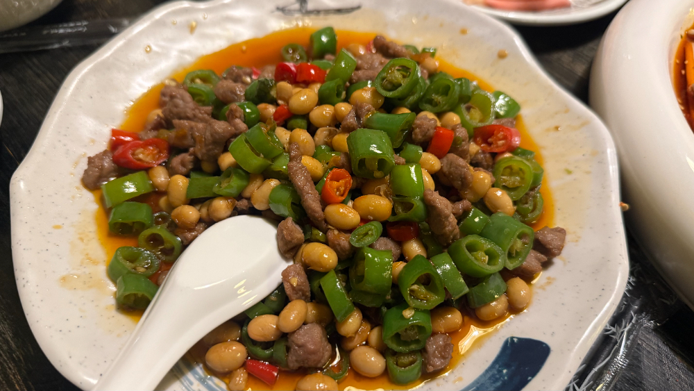 胡蜀记特色黄豆牛肉