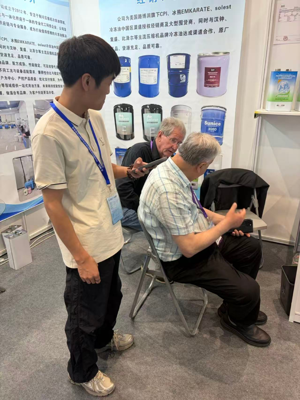 718be761d24e737e8a9d229106a7a47c.jpg