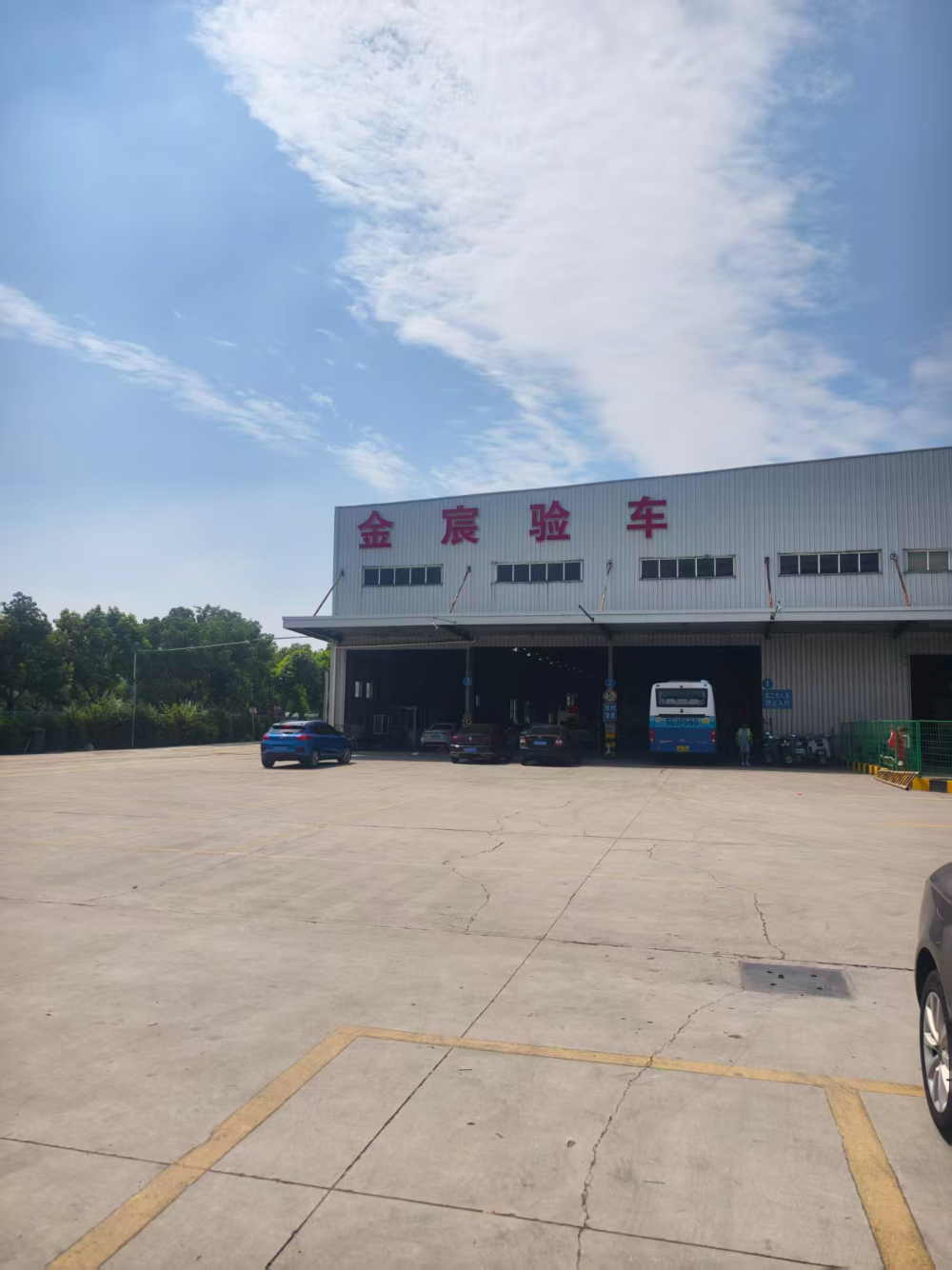 停车场环境3.jpg