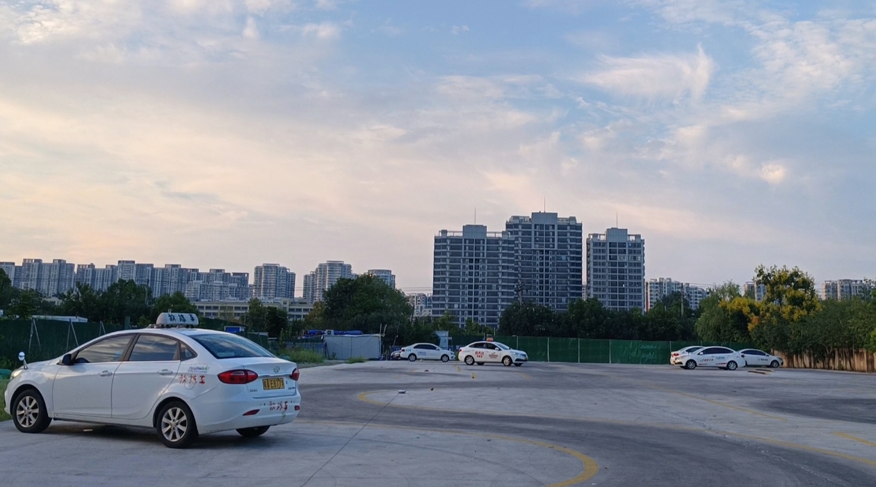 37ba6b50-b4be-4ae8-89d2-e92361e7267a.jpg