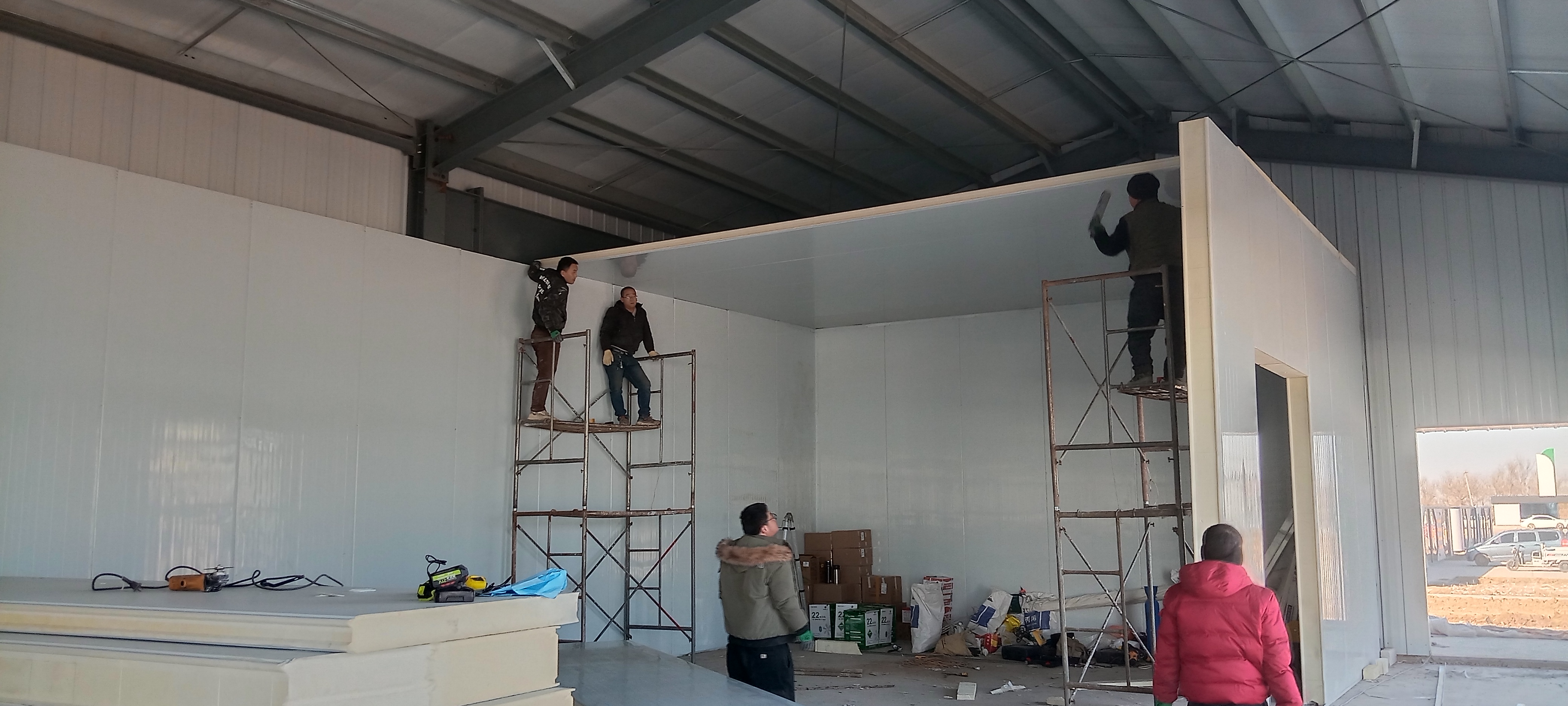 dbdd4083-2d49-4cc5-b9dd-cb8584e59290.jpg