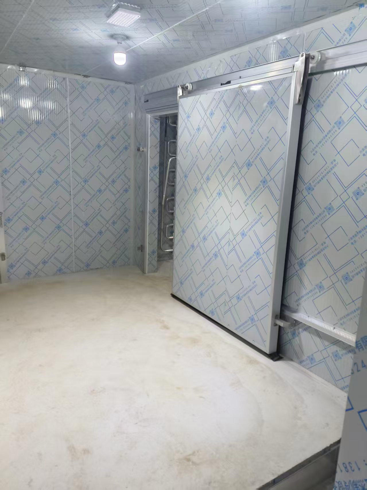 d920ee7a-9158-4ee3-a541-2bd6ac44300d.jpg