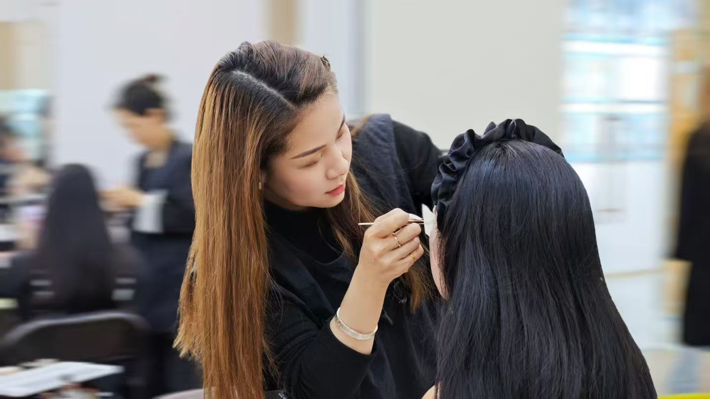 2026年中教化妆学校怎么选？从专业实力到变现能力的一次全面解码
