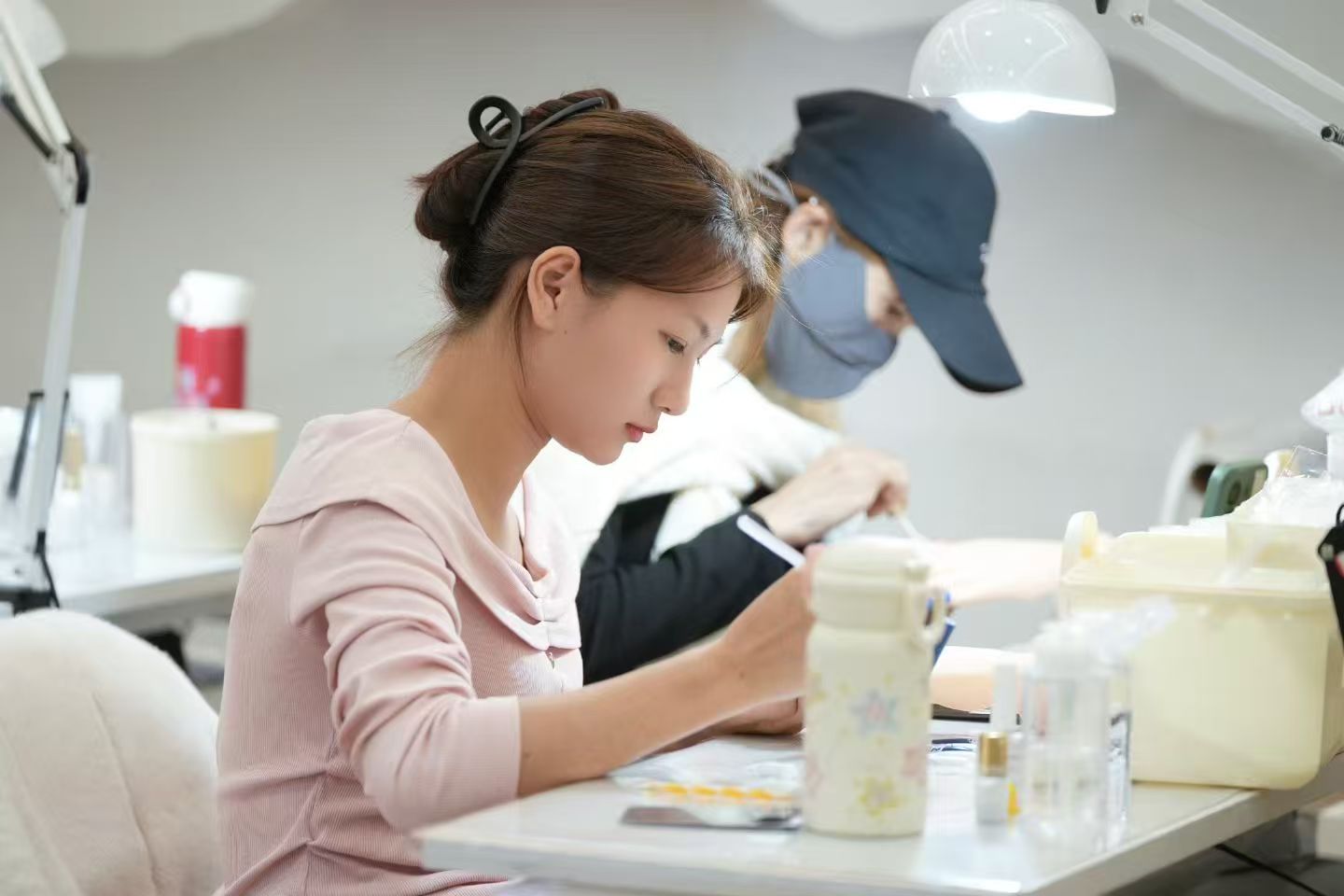 2026精选：学化妆去哪里？南宁唯美绣为何成为高薪化妆师孵化基地