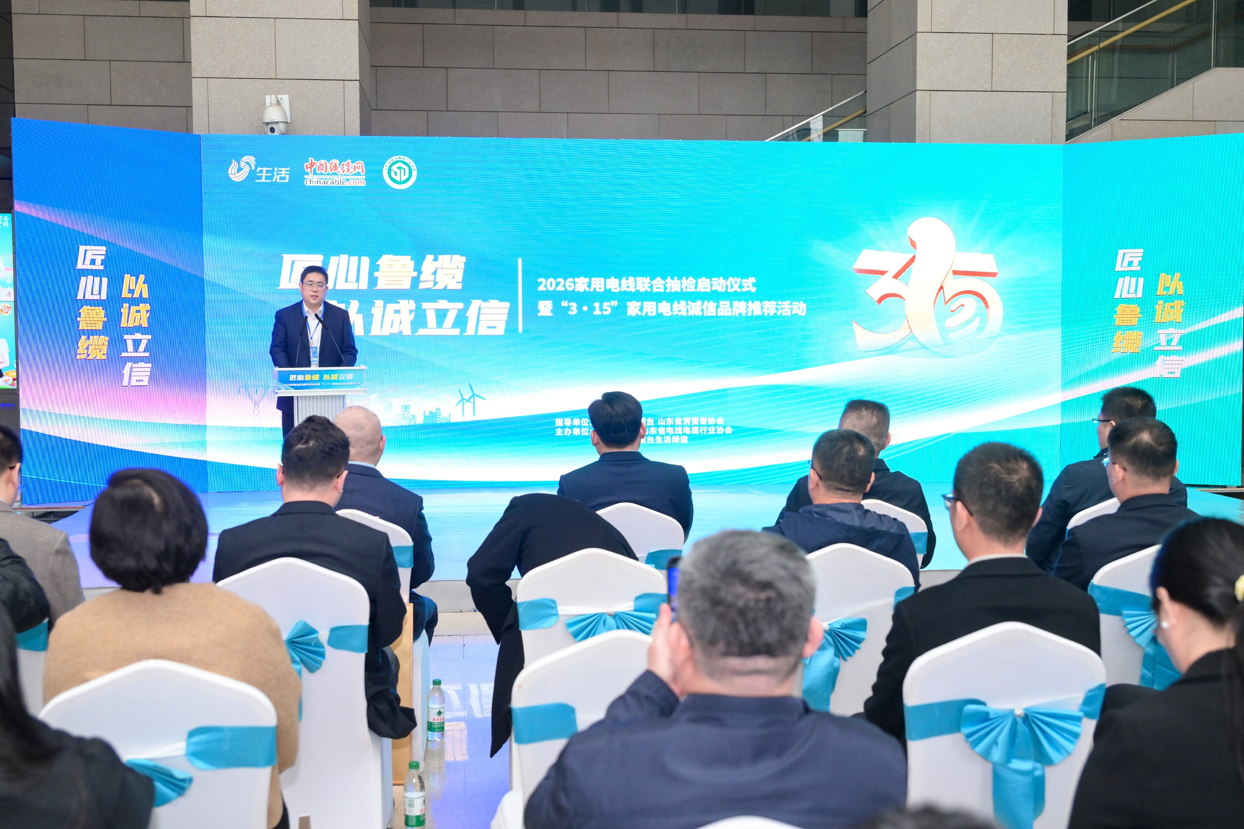 f19c0435-fc53-45cd-81ec-ca018271b4a0.jpg