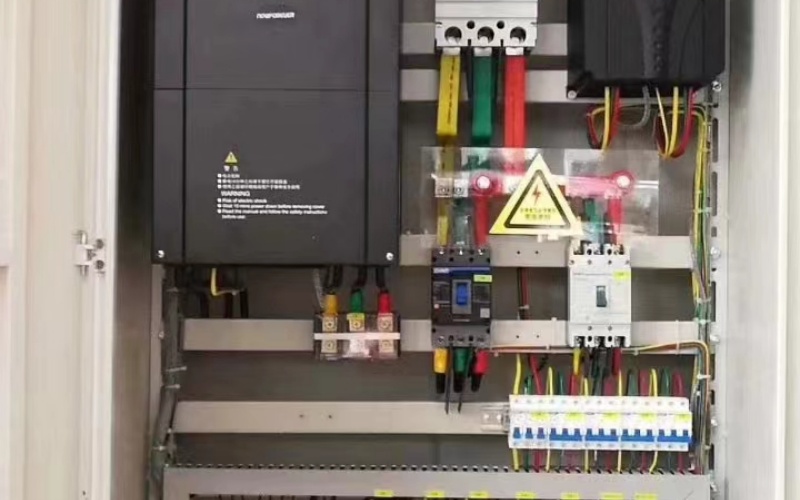 ccb1e184-955b-4286-9f14-a8f8b5d8bec0.jpg